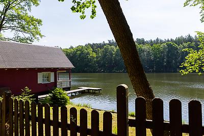 Seminarhotels und Spaziergarten in Brandenburg – Natur direkt vor der Haustüre! Gartenweg im Gut Klostermühle in Briesen OT Alt Madlitz