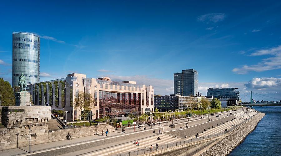 Schulungsprotokoll und Hyatt Regency Köln in Nordrhein-Westfalen