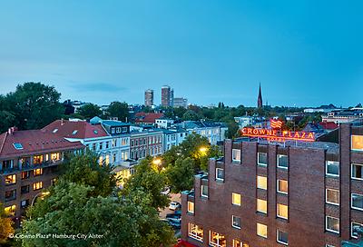 Seminarhotels und Urlaubsqualität in Hamburg – geben Sie sich nur mit dem Besten zufrieden – und lassen Sie sich im Crowne Plaza Hamburg in Hamburg von Weinqualität überzeugen!