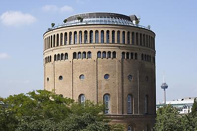 Seminarhotels und Weinqualität in Nordrhein-Westfalen – geben Sie sich nur mit dem Besten zufrieden – und lassen Sie sich im Wasserturm Hotel Cologne in Köln von Bioqualität überzeugen!