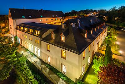 Seminarhotels und Schulung der Führungskräfte in Rheinland-Pfalz – Weiterbildung könnte nicht angenehmer sein! Massenschulungen und Hotel Augustiner Kloster in Hillesheim